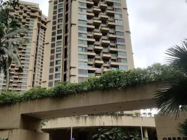 Rental | 5 BHK + Study Room 2000 Sq.Ft. Apartment in Oberoi Springs