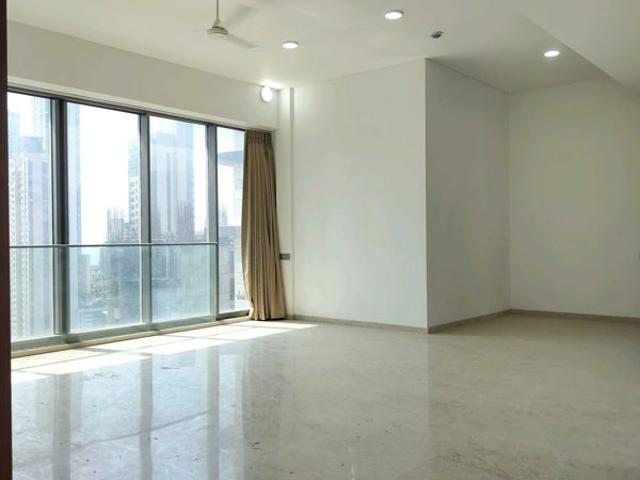 Rental | 5 BHK + Pooja Room 2559 Sq.Ft. Apartment in Rustomjee Crown