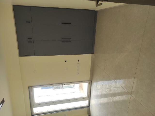 Rental | 5 BHK + Pooja Room 3400 Sq.Ft. Apartment in Sector 52
