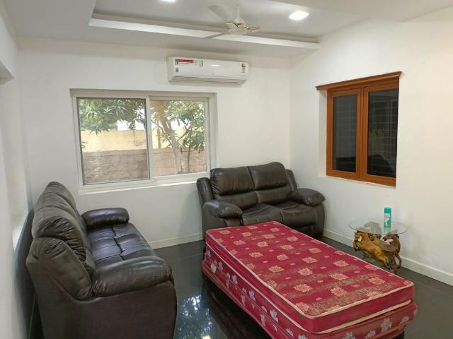 Rental | 5 BHK + Pooja Room,Servant Room 4915 Sq.Ft. Villa in Aparna Orchids