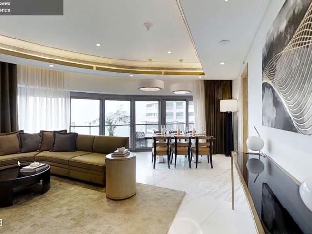 Rental | 5 BHK + Pooja Room,Servant Room 8000 Sq.Ft. Villa in Lokhandwala Complex