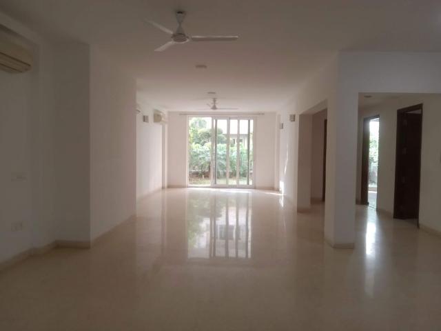Rental | 5 BHK + Pooja Room,Servant Room,Study Room,Basement 360 Sq.Yd. Villa in Emaar The Vilas