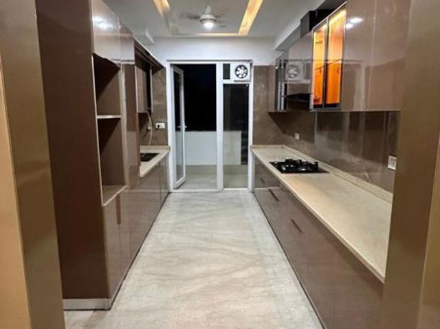 Rental | 5 BHK + Pooja Room,Servant Room,Study Room,Extra Room,Basement,Store Room 305 Sq.Yd. Villa in Nirvana Country