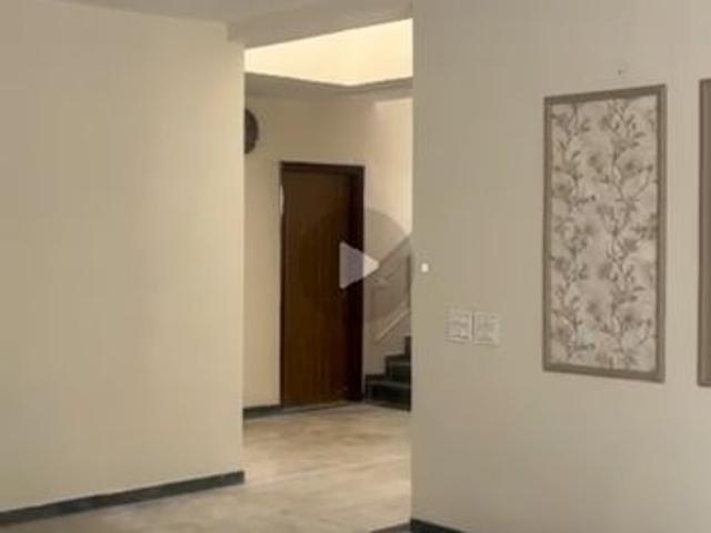 Rental | 5 BHK + Pooja Room,Servant Room,Study Room,Extra Room,Basement,Store Room 306 Sq.Yd. Villa in Nirvana Country