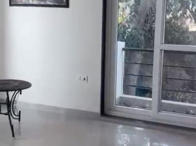 Rental | 5 BHK + Pooja Room,Servant Room,Study Room,Extra Room,Basement,Store Room 307 Sq.Yd. Villa in Nirvana Country