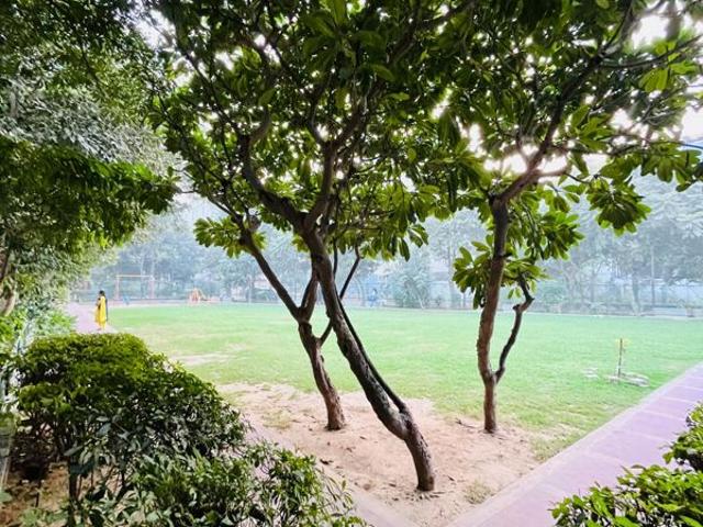 Rental | 5 BHK + Pooja Room,Servant Room,Study Room,Extra Room,Basement,Store Room 310 Sq.Yd. Villa in Unitech Nirvana Country Aspen Greens