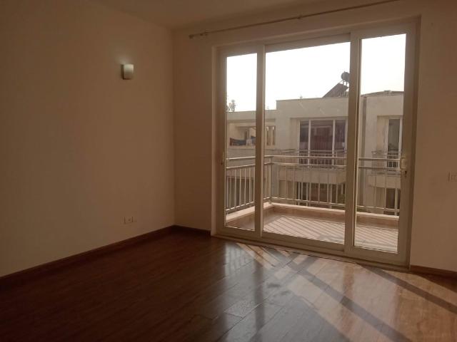 Rental | 5 BHK + Pooja Room,Servant Room,Study Room,Extra Room,Basement,Store Room 360 Sq.Yd. Villa in Emaar The Vilas