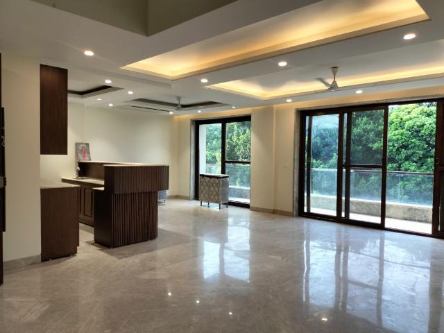 Rental | 5 BHK + Pooja Room,Servant Room,Study Room,Extra Room 5000 Sq.Ft. Independent House in Greater Kailash I