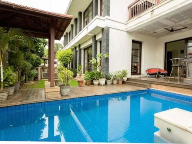 Rental | 5 BHK + Pooja Room,Servant Room,Study Room,Extra Room 750 Sq.Yd. Villa in Vipul Tatvam Villas