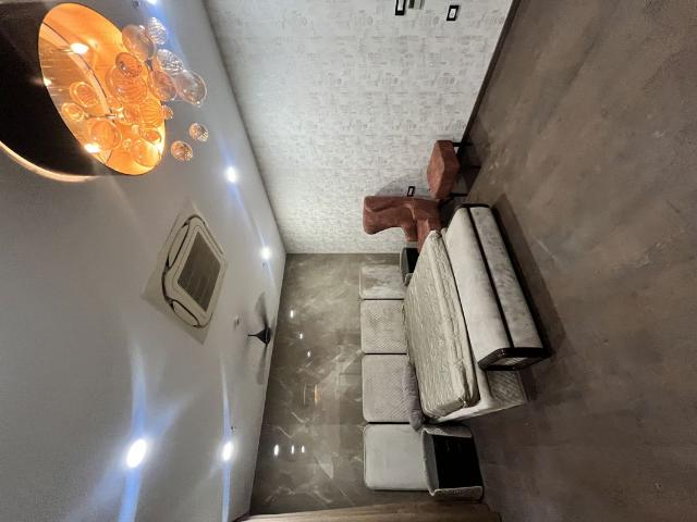 Rental | 5 BHK + Prayer Room,Servant Room,Study Room,Basement,Store Room 8000 Sq.Ft. Villa in Dasnac The Jewel