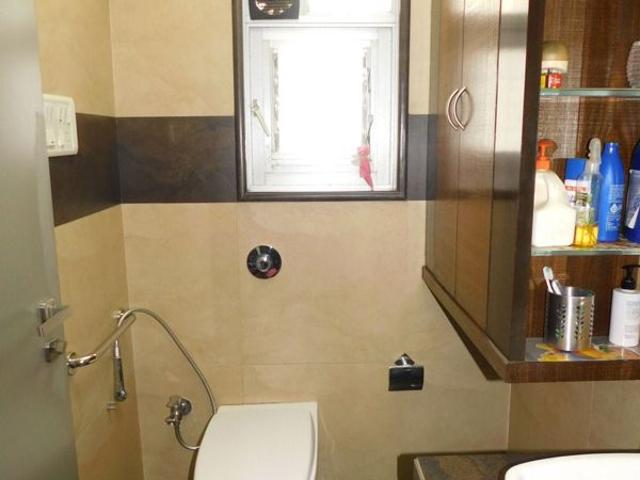Rental | 5 BHK + Prayer Room,Servant Room,Study Room,Extra Room 1900 Sq.Ft. Penthouse in Vijay Kunj CHS