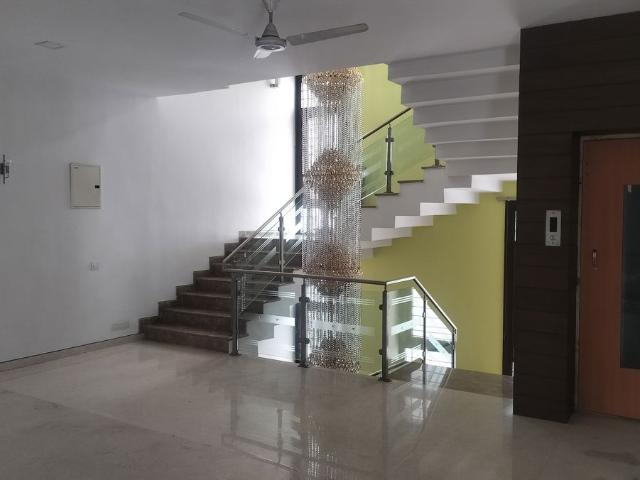 Rental | 5 BHK + Prayer Room,Servant Room,Study Room,Extra Room,Basement,Store Room 10000 Sq.Ft. Independent House in Nandagiri Hills
