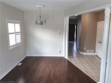 For Rent! 5 BR 54092732 2325 Vanessa Drive