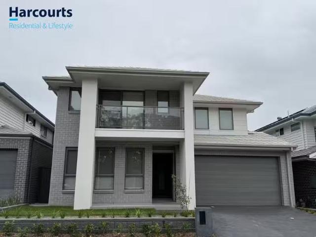 New 5 BR 9 Marbleleaf Road, WOONGARRAH, NSW 2259 House for R.