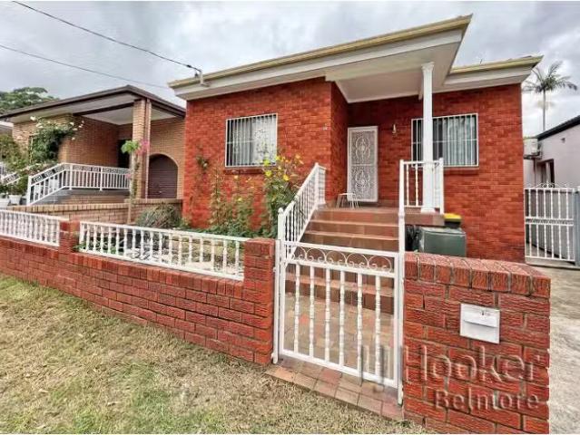 Nice 5 BR 30 Ann Street, EARLWOOD House for rent Listed by Cl.