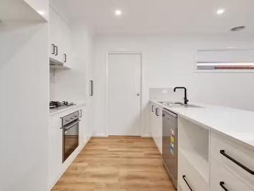 Deal! 5 Broad Lane, Wagga Wagga, NSW 2650