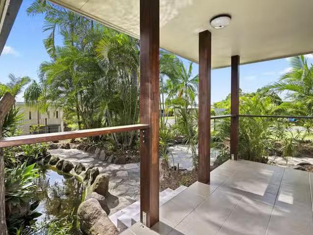 Nice 5 Dixon Street, Kepnock, QLD 4670
