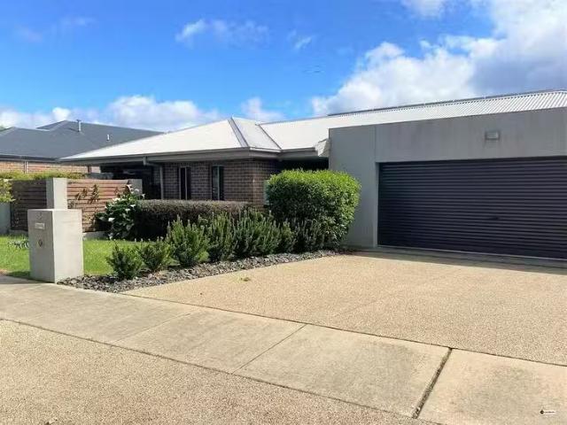 Deal! 5 Harkin Avenue, Wodonga, VIC 3690