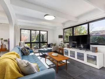 Charming 5 Snowy Place, Kaleen, ACT 2617
