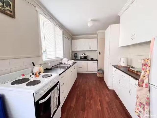Rental! 60 Adelaide Street, George Town, TAS 7253