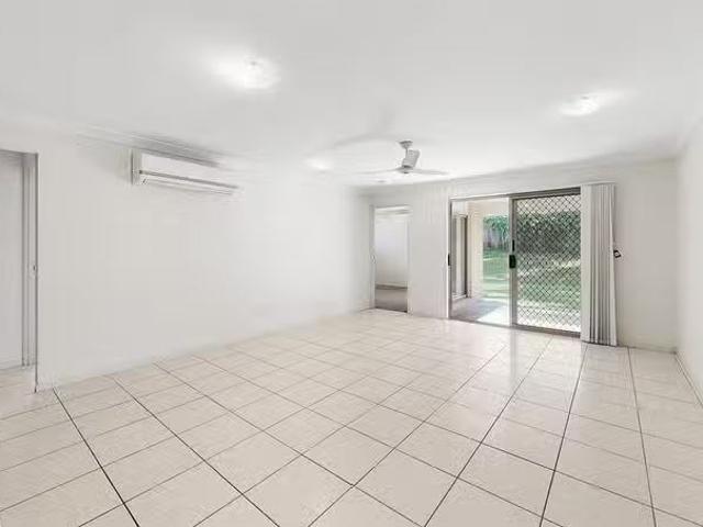 Nice 60 Trevor Street, Bellbird Park, QLD 4300
