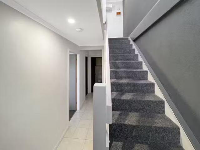 Unique 6/16 18 Halcyon Grove, ST HELENS, TAS 7216 Unit for R.