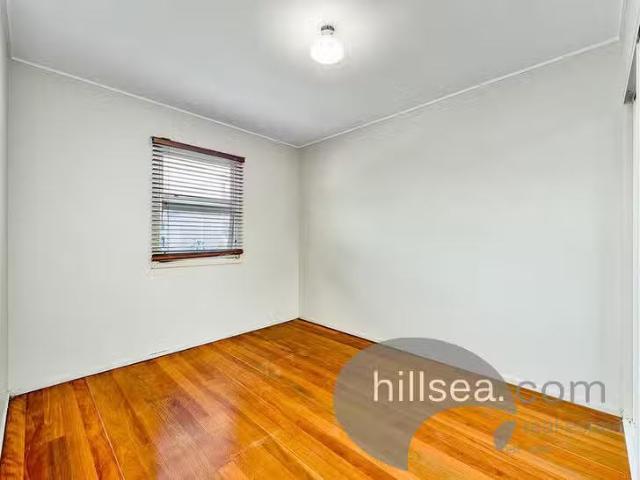 Charming 6/107A Frank Street, Labrador, QLD 4215