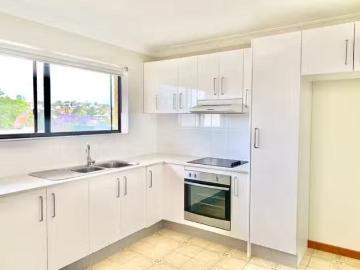 Cozy 6/347 Cornwall Street, Greenslopes, QLD 4120