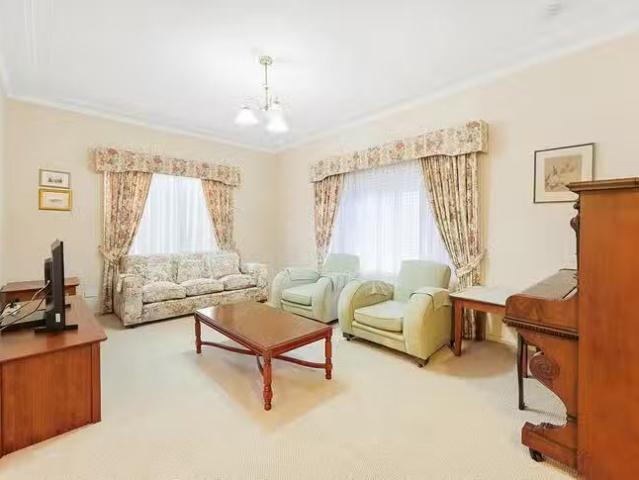 For Rent! 63 Oak Street, South Tamworth, NSW 2340
