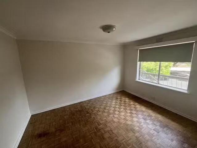 Unique 6/44 King Street, Fitzroy North, VIC 3068