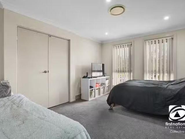 Rental! 64 Belmont Avenue, Spring Farm, NSW 2570