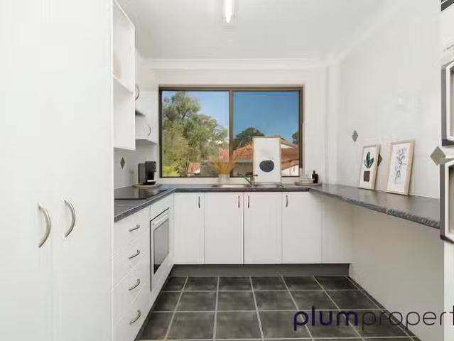 Just in! 6/50 Mitre Street, St Lucia, QLD 4067