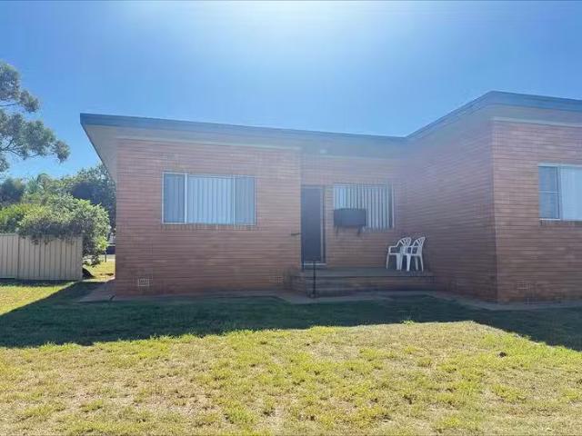 Cozy 6/52 Bushman Street, Parkes, NSW 2870