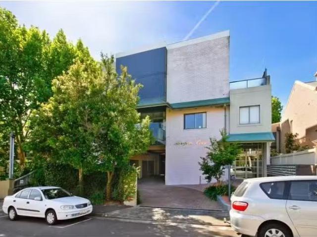 For Rent! 66/51 Hereford Street, Glebe Apartment for rent Lis.