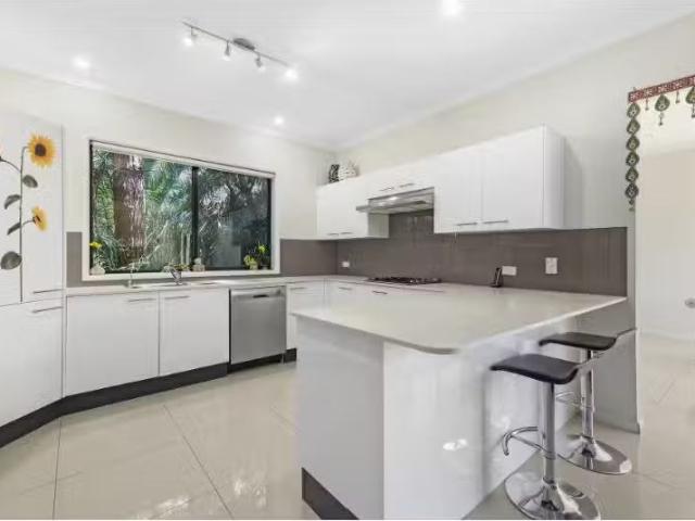 Nice 66A Duffy Avenue, Thornleigh House for rent Listed by Pr.