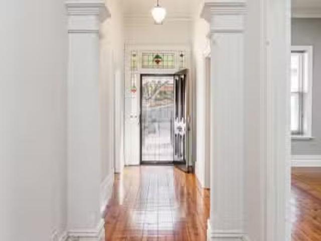 Rental! 67 Castle Street, Parkside House for rent Listed by J.