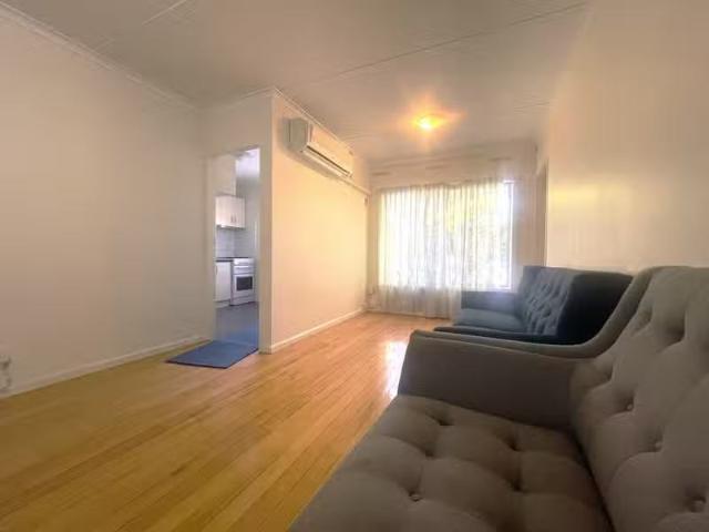 Cozy 6/850 Pascoe Vale Road, Glenroy VIC 3046