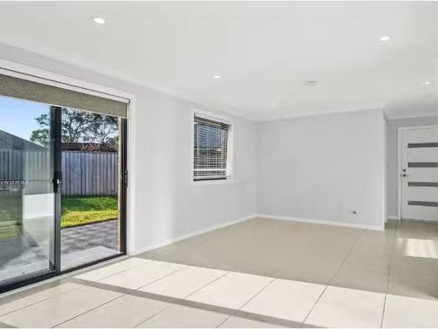 New 68a Balaclava Street, BALACLAVA House for rent Listed by.