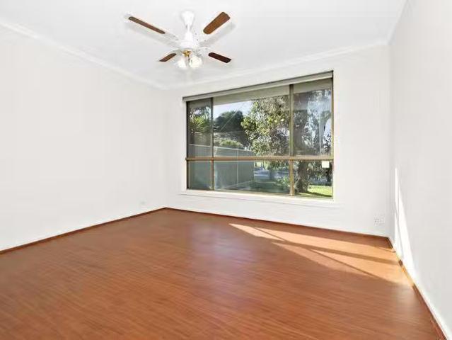 Cheap 69 Claude Street, Seaford, VIC 3198
