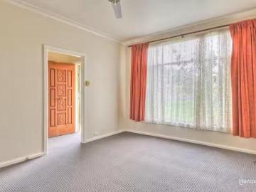 Charming 69 Cummins Road, Menangle Park, NSW 2563