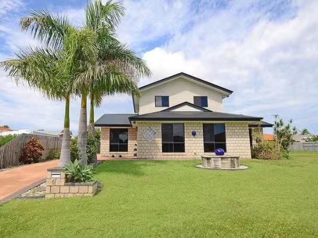 Cozy 6 Wyuna Court, Urangan, QLD 4655