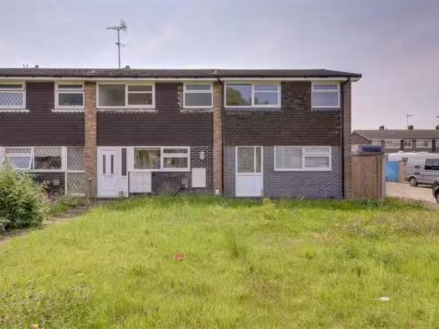 For Rent! 6 BA 6 bedroom house share for rent in Kipling Avenu.