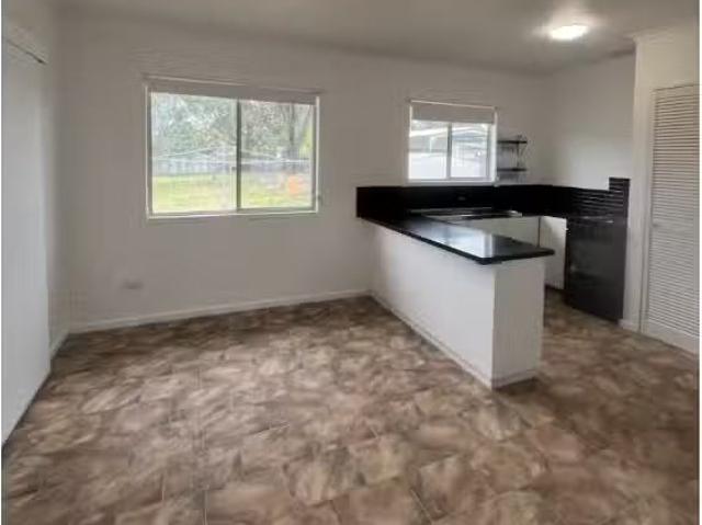 Cozy 6 Bellbird Street, COLEAMBALLY House for rent Listed by.