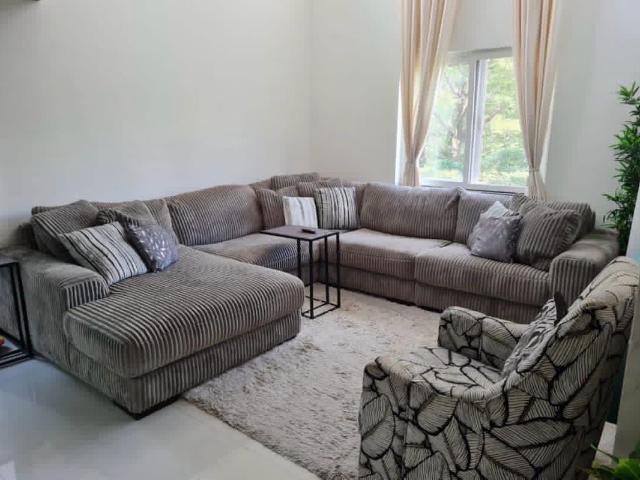 Rental | 6+ BHK 10000 Sq.Ft. Villa in Jubilee Hill County