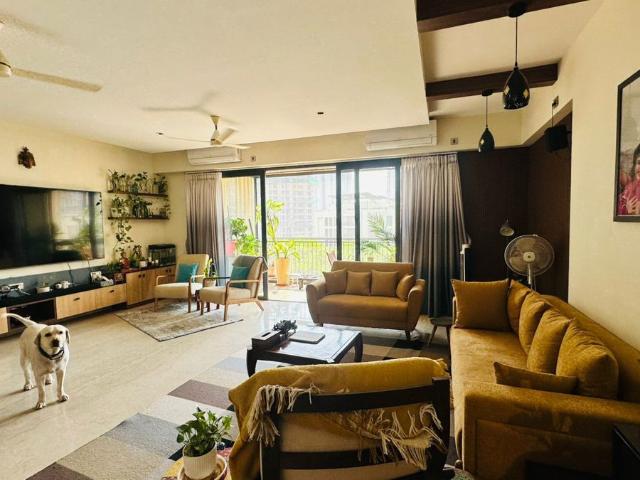 Rental | 6 BHK 2200 Sq.Ft. Apartment in Wadhwa Atmosphere O2