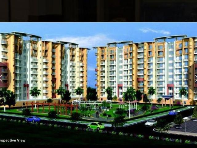 Rental | 6 BHK + Extra Room 4500 Sq.Ft. Penthouse in Omaxe Heights