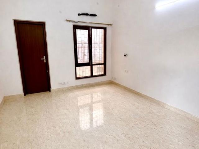 Rental | 6 BHK + Extra Room 500 Sq.Yd. Independent House in DLF Phase I