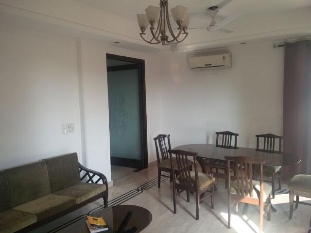 Rental | 6+ BHK + Extra Room 500 Sq.Yd. Villa in Sector 10A