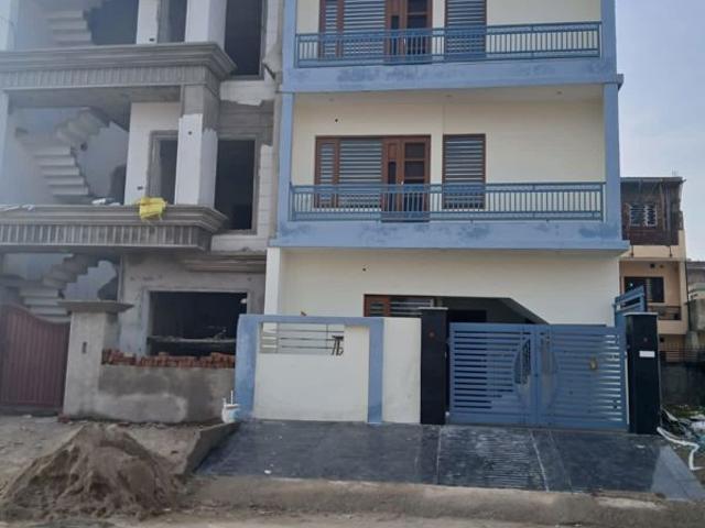 Rental | 6 BHK + Extra Room 150 Sq.Yd. Independent House in Aerocity