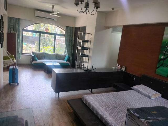 Rental | 6 BHK + Servant Room,Extra Room,Basement,Store Room 3500 Sq.Ft. Apartment in Lodha Grandezza